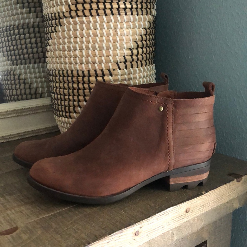 Sorel booties